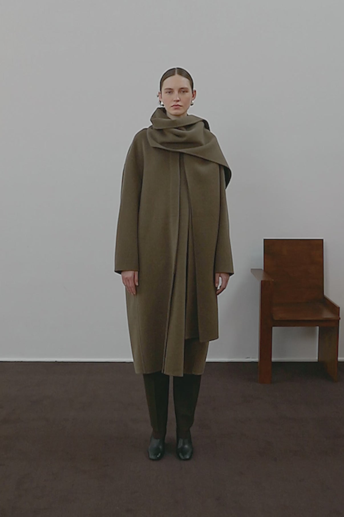 ABRIGO FINN MARRÓN vue 2